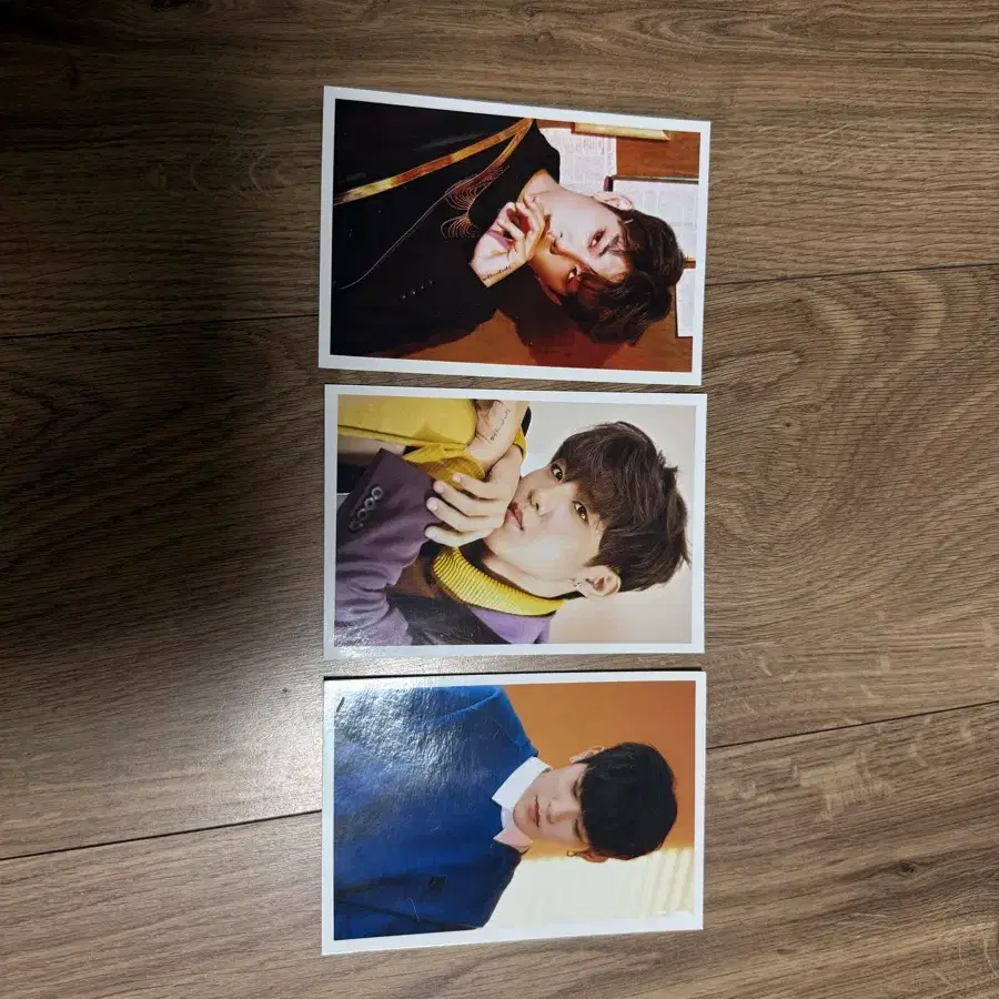 박우진 스티커 3개에 5000원 팔아요