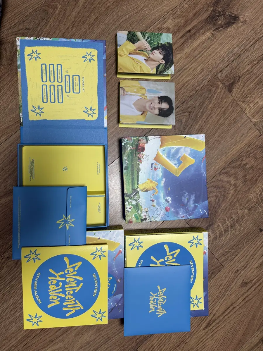 세븐틴 음악의 신 캐럿반 도겸 호시 이고 전구성품 다 있습니다 포카도 다른 게시물 보시면 있어요!
