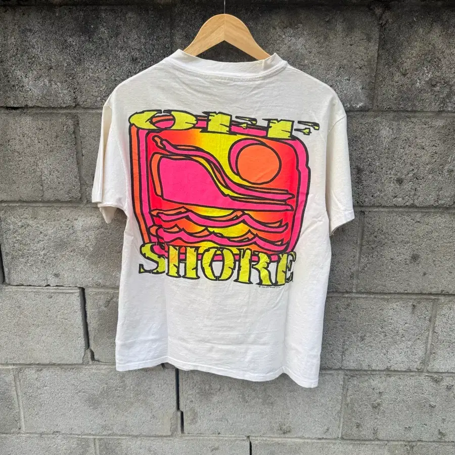 80s 헤인즈 빈티지 오프쇼어 프린팅 싱글스티치 반팔 티셔츠
