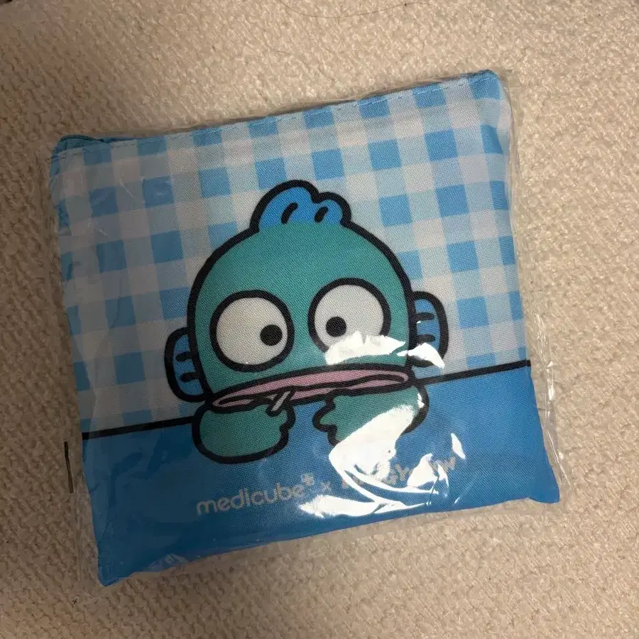 한교동 캐릭터 바쿠백