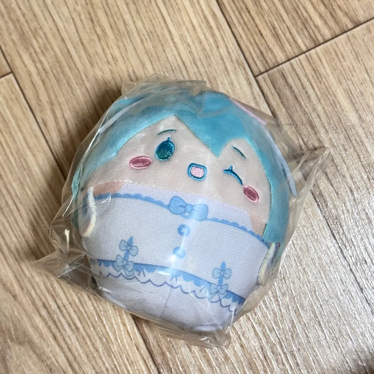 미쿠x시나모롤 후와코로링 인형 키링