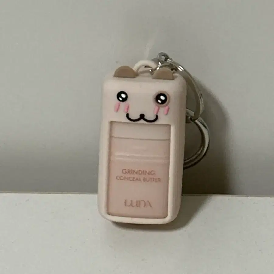 (새상품) 루나 그라인딩 컨실러 버터 02 아이보리