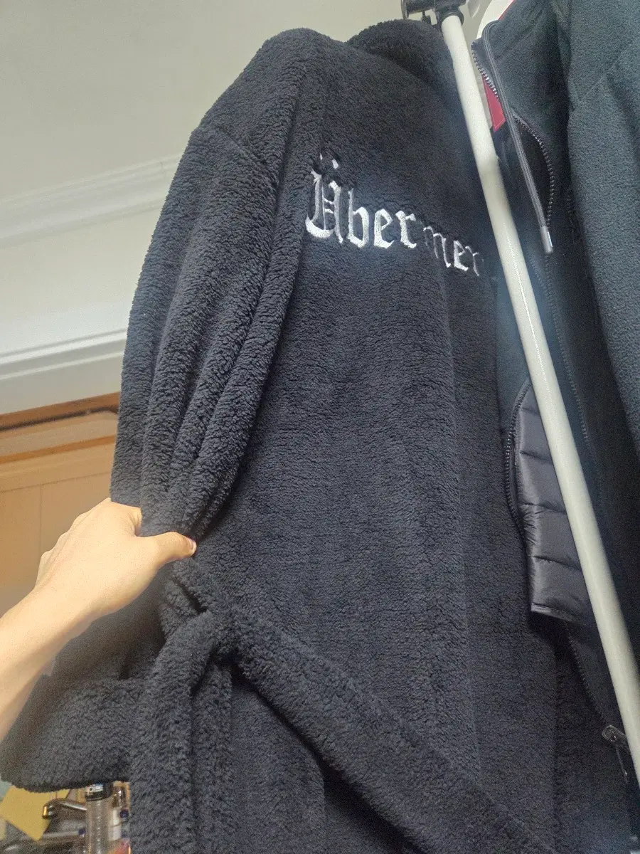 지디 위버멘시 로브 (0회착용)