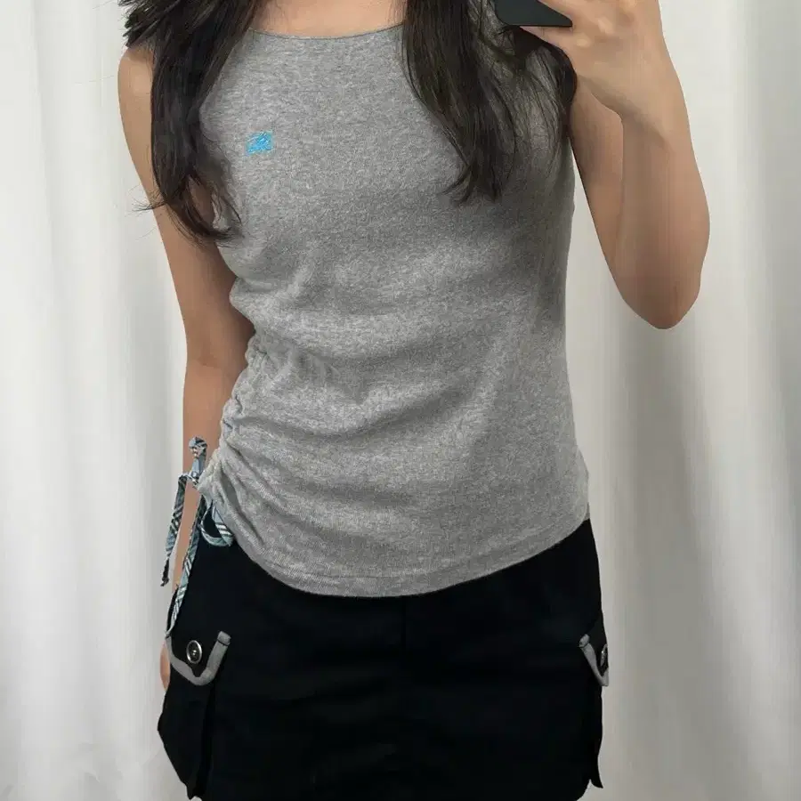 버버리 블루라벨 그레이 슬리브리스