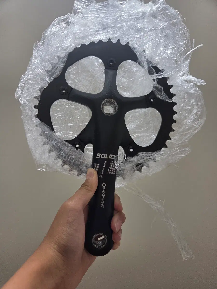 솔리드 크랭크