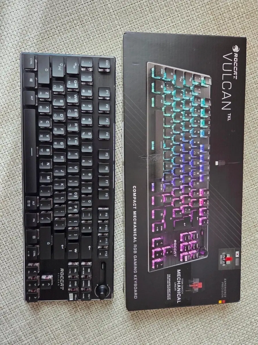 로캣 벌칸 TKL RGB 기계식 키보드