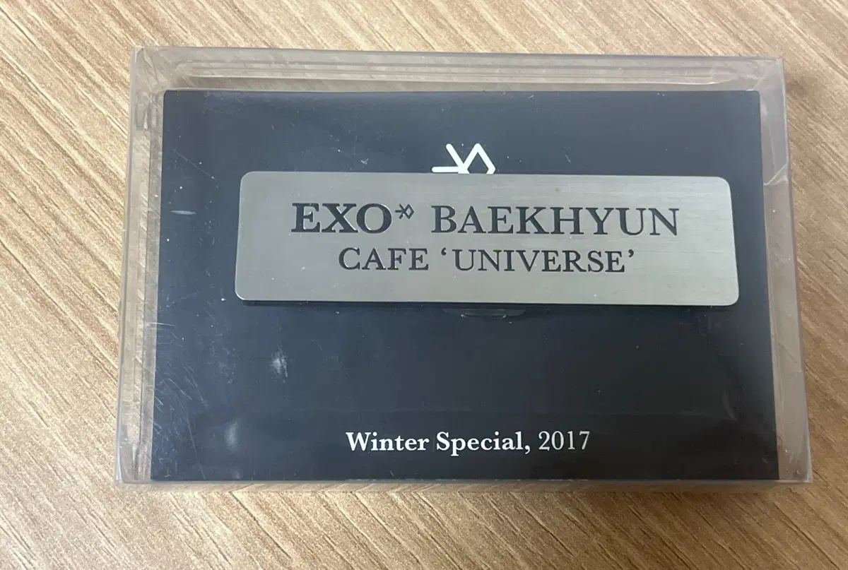 엑소 exo 백현 카페 유니버스 명찰 뱃지