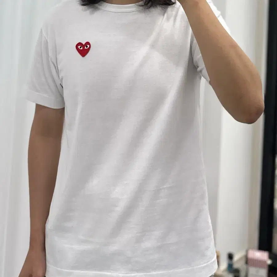 [L]꼼데가르송 플레이 반팔 티셔츠
