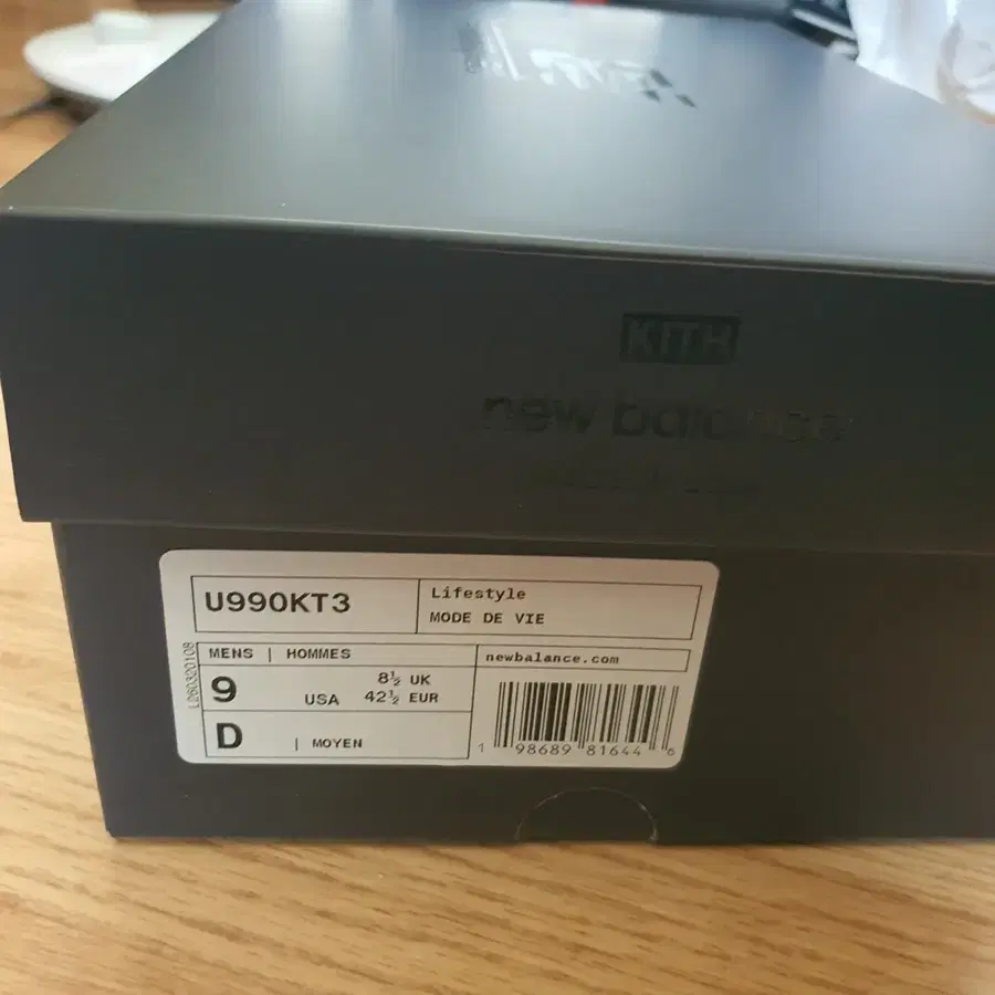 뉴발란스 x 키스 990v3 메이드 인 USA 할로우