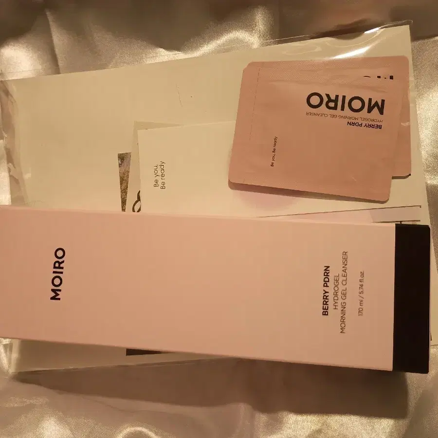 MOIRO 베리 PDRN 하이드로겔 모닝 클렌저
