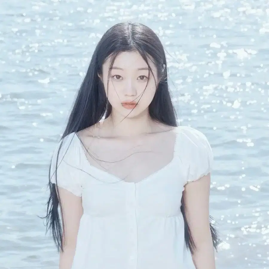 낫유어로즈 notyourrose Sally T-shirt 반팔