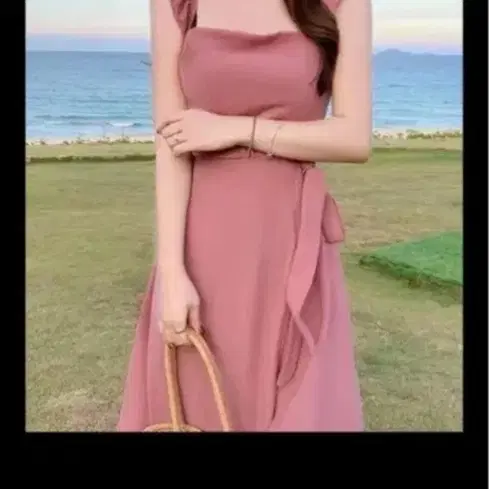 여성 핑크색 민소매 랩 원피스 새거