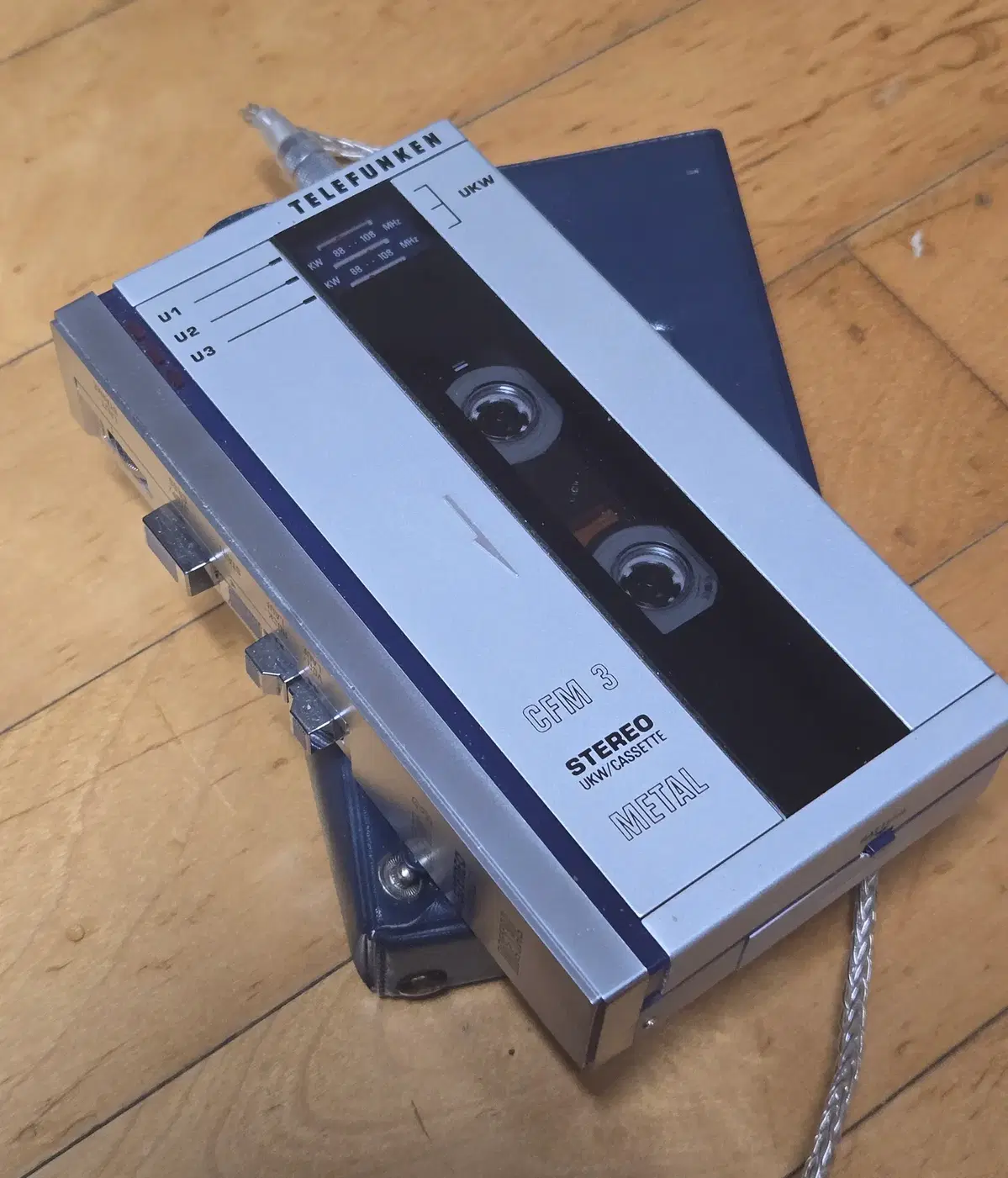텔레풍켄 TELEFUNKEN CFM-3 WALKMAN 워크맨