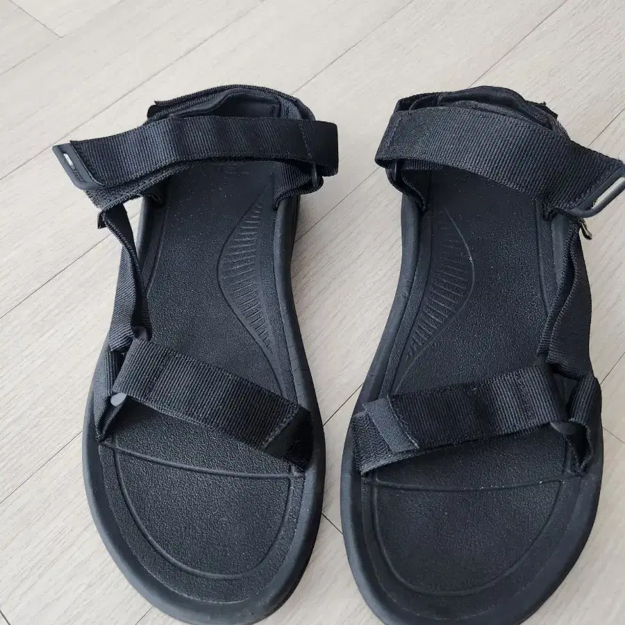 테바