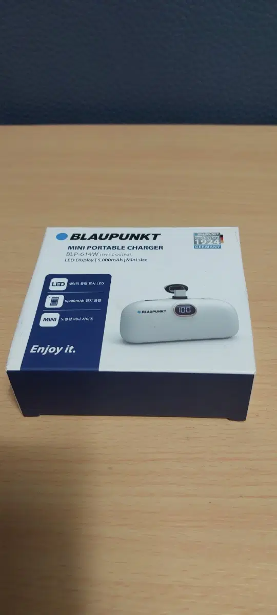 블루펀크트 휴대용 미니 보조배터리 5000mAh LED 디스플레이