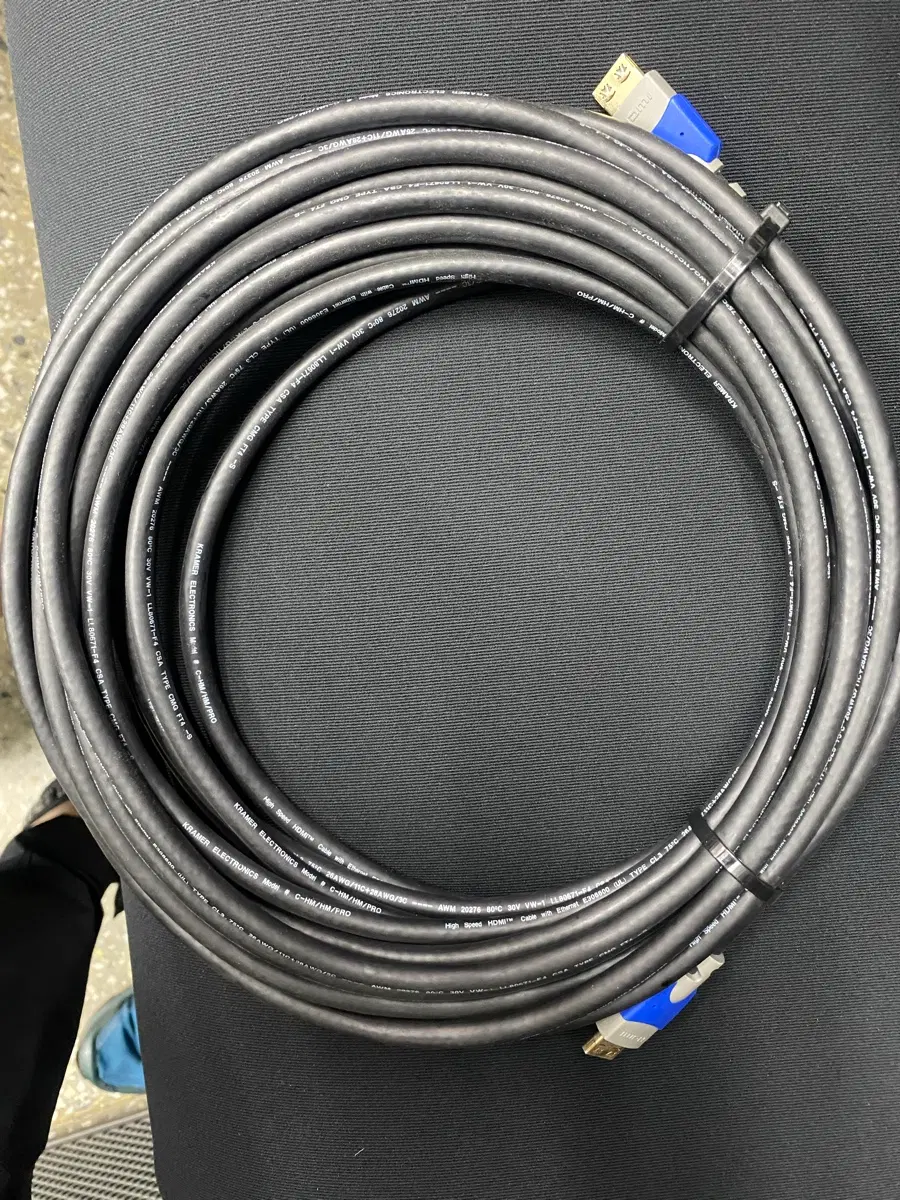 KRAMER C-HM/HM/PRO HDMI 케이블 8M