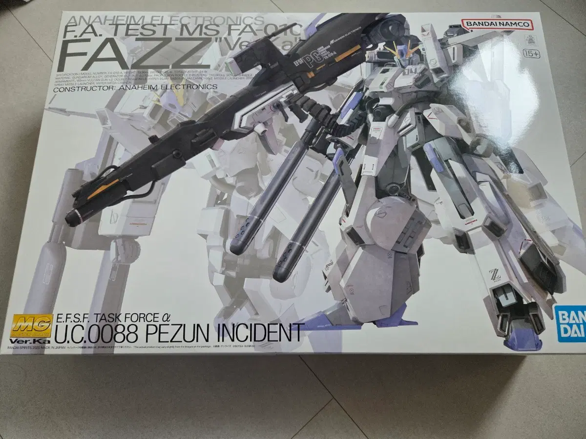 반다이남코 MG FAZZ Ver.Ka UC.0088 건담 파즈 프라모델