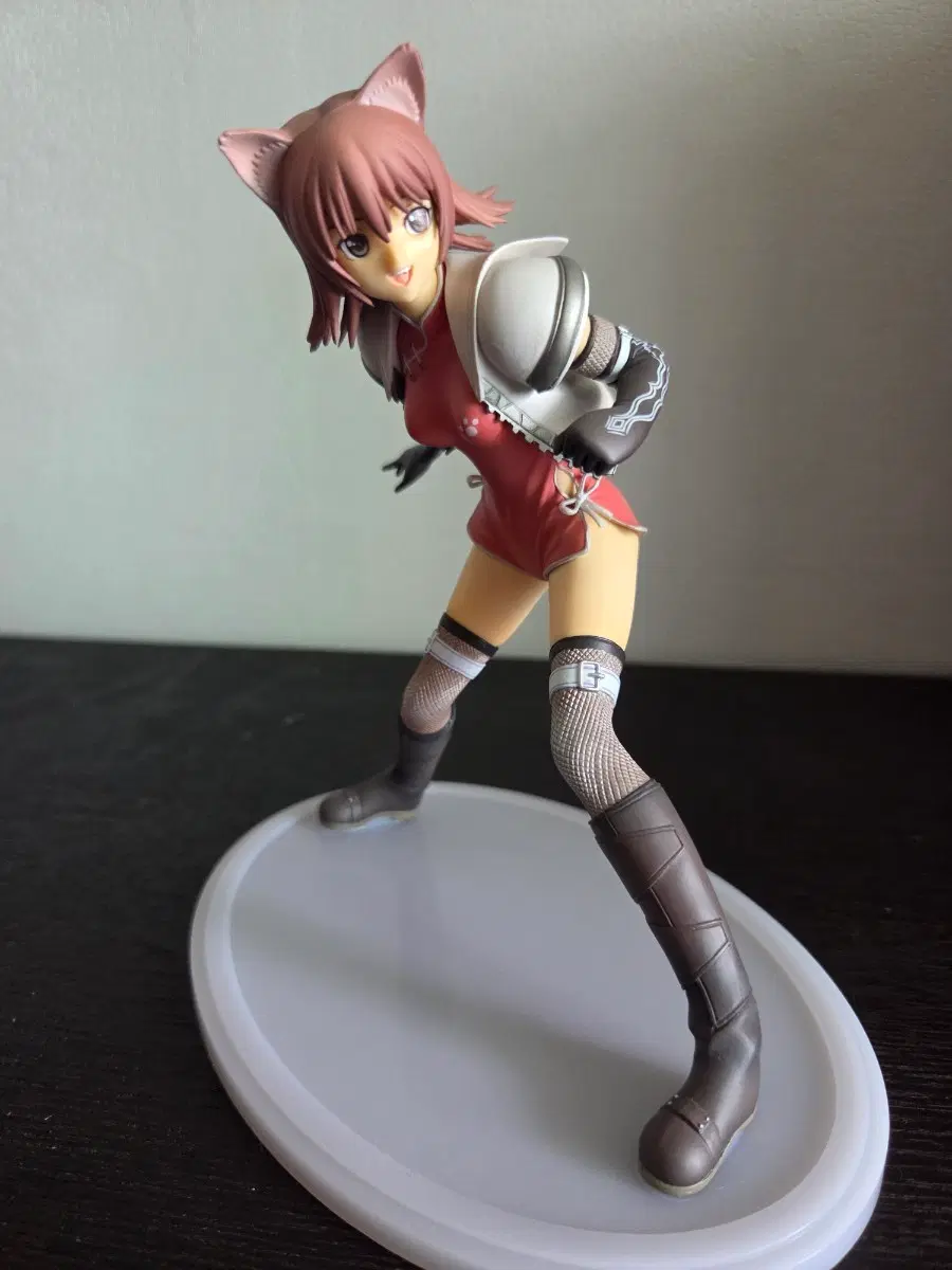 코토부키야(Kotobukiya)에서 제작한 샤이닝 윈드(Shining Wind) 마오 1/8 스케일 PVC 피규어입니다