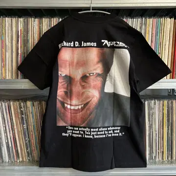 Aphex Twin 'Richard D. James' 티셔츠 XL