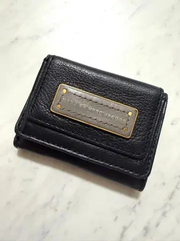 MARC BY MARC JACOBS 3단 폴더형 지갑 블랙