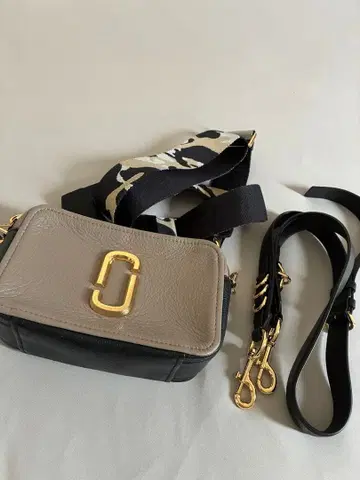 MARC JACOBS 숄더백