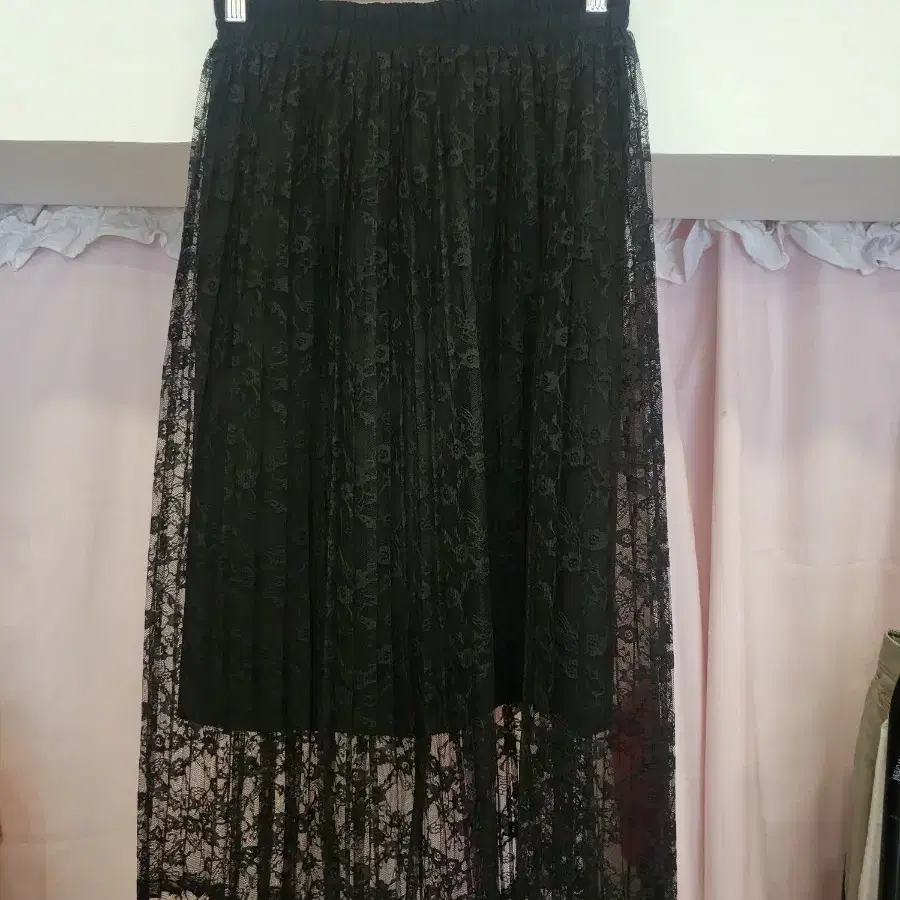 블랙 레이스 롱 스커트
