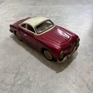 Volkswagen Karmann Ghia 미니카