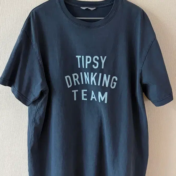 유니온블루 Tipsy Drinking Team 티서츠 네이비
