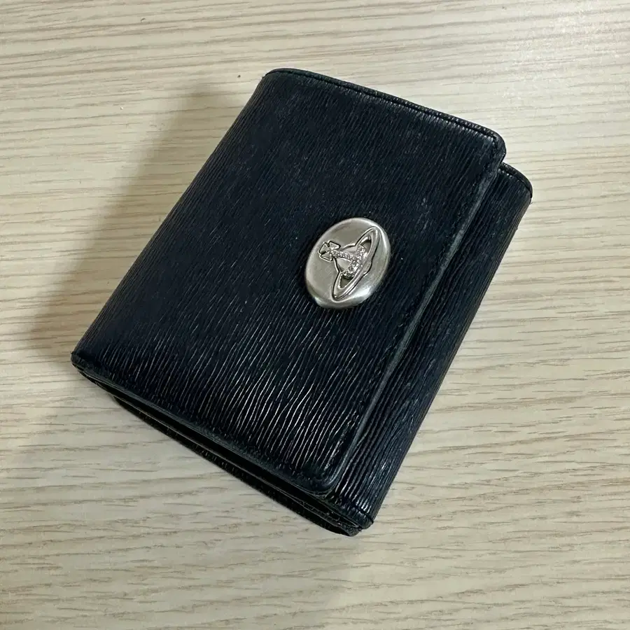 비비안웨스트우드 반지갑 블랙