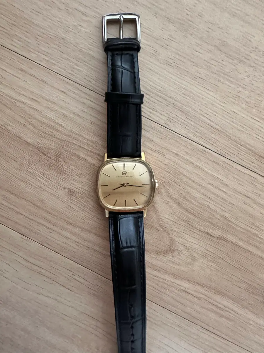 인하)Girard-Perregaux(지라르-페리고)빈티지수동시계방출해요~