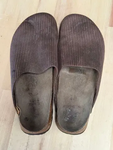 BIRKENSTOCK 브라운 계열 샌들 24.5cm 38