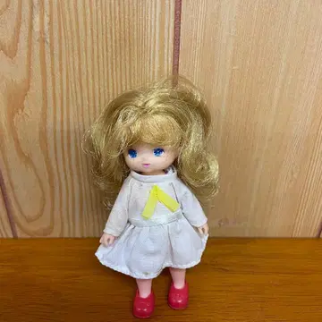 B734 리카짱 나카요시 유치원 크림짱 레어 인형