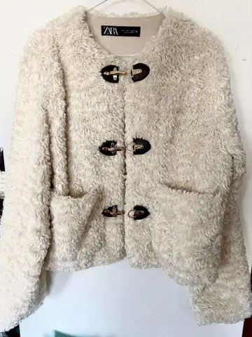 ZARA 퍼 자켓