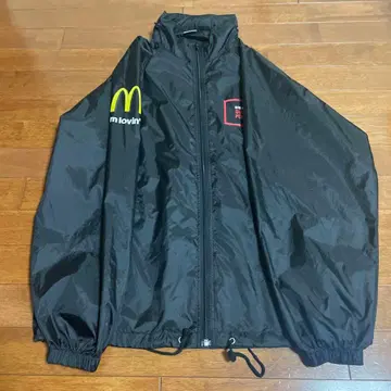 맥도날드 점퍼 free size