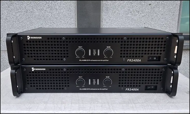 로벤슨(ROBENSON) FR2400A 중고 Class D 파워 앰프