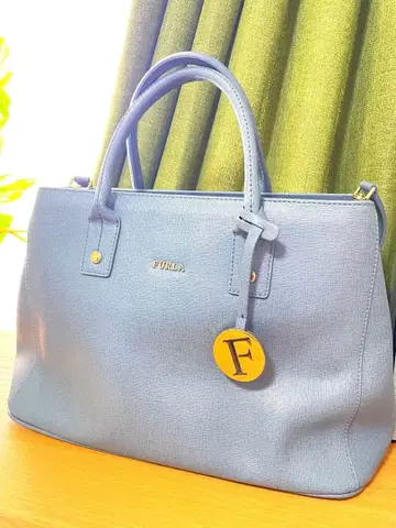 FURLA LINDA 2WAY 토트백 라이트 블루 사피아노 가죽