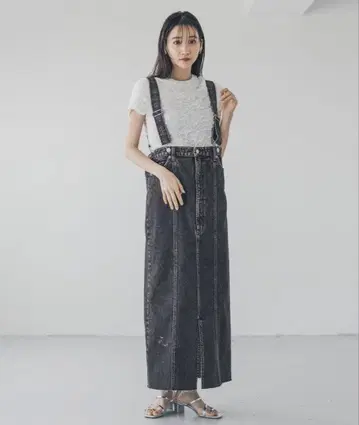 LOWRYSFARM CONE 데님 점프슈트 스커트