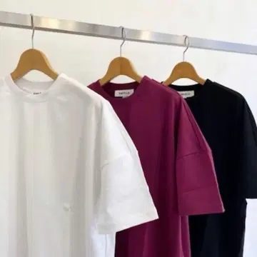 엔폴드 오버 사이즈 T셔츠 새상품급