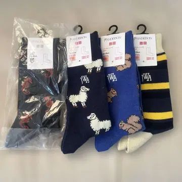 JW ANDERSON 유니클로 여성 양말 4족 세트