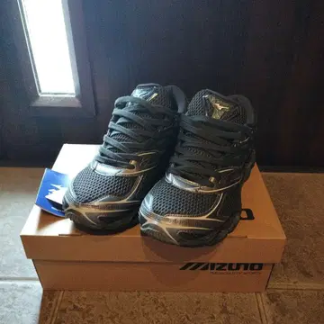 MIZUNO WAVE PROPHECY 스니커즈 블랙 28.0