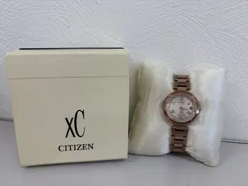 [최종 가격 인하 새상품급] xC H246 티타니아 라인 해피 플라이트 골드 작동