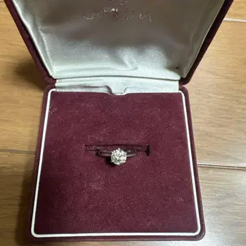 CAMELLIA DIAMOND 플라티나 다이아몬드 반지 1.06ct