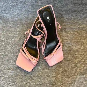 ZARA 스트랩 샌들 핑크 36