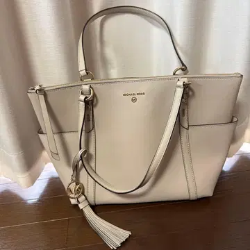 MICHAEL KORS 토트백 아이보리