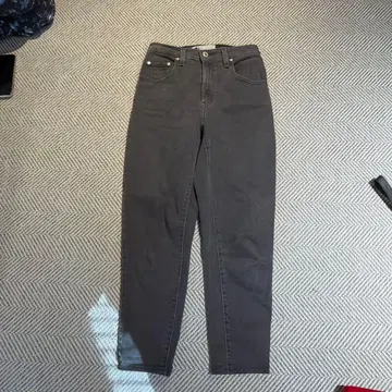 Levi's SilverTab Mom Jean 그레이 데님