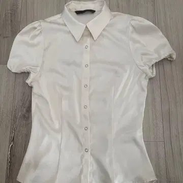 ZARA 반팔 셔츠 화이트 XS 사이즈