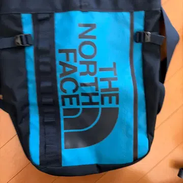 THE NORTH FACE 백팩 블루 블랙 가격 인하 중