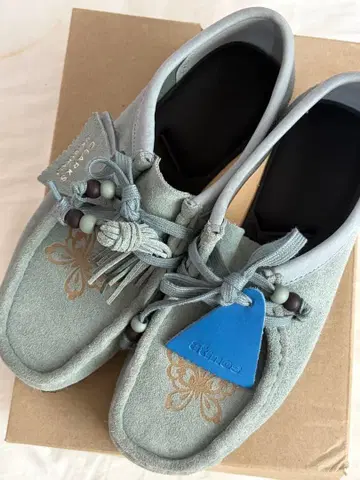 클락스 안나수이 콜라보 왈라비 clarks annasui atomos