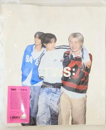 TWS D'ICON POP-UP IN TOKYO ECO BAG B