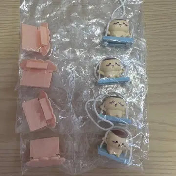 치이카와 (먼작귀) 밤만쥬 그네 마스코트 4개 세트